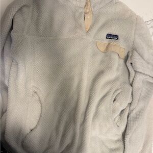 Patagonia Off-White Fleece Snap Pullover